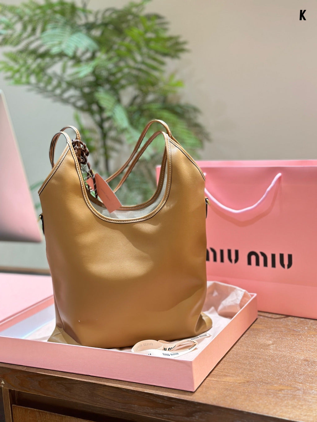 Tote 30 Bag in Caramel Brown Calfskin