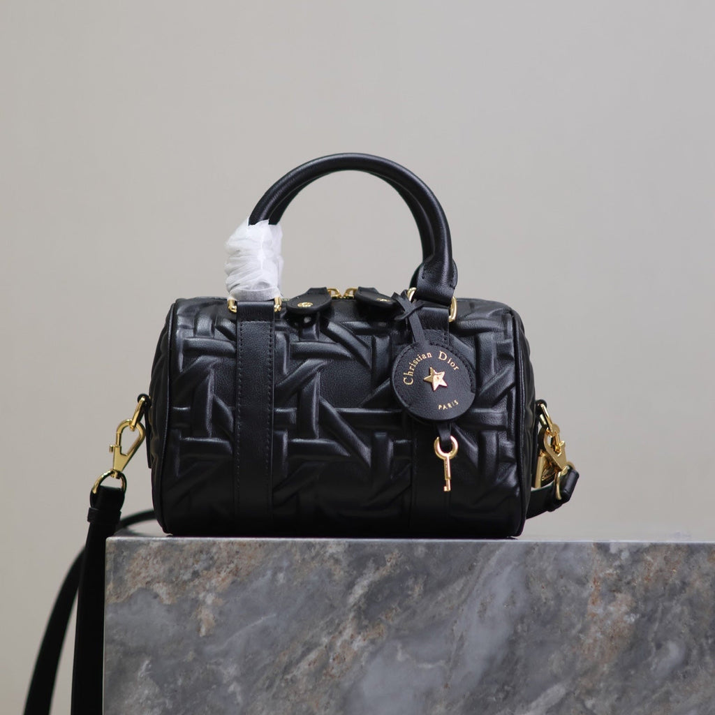 Dior Medium Groove Bag 20 in Black Macrocannage Calfskin with Gold Hardware