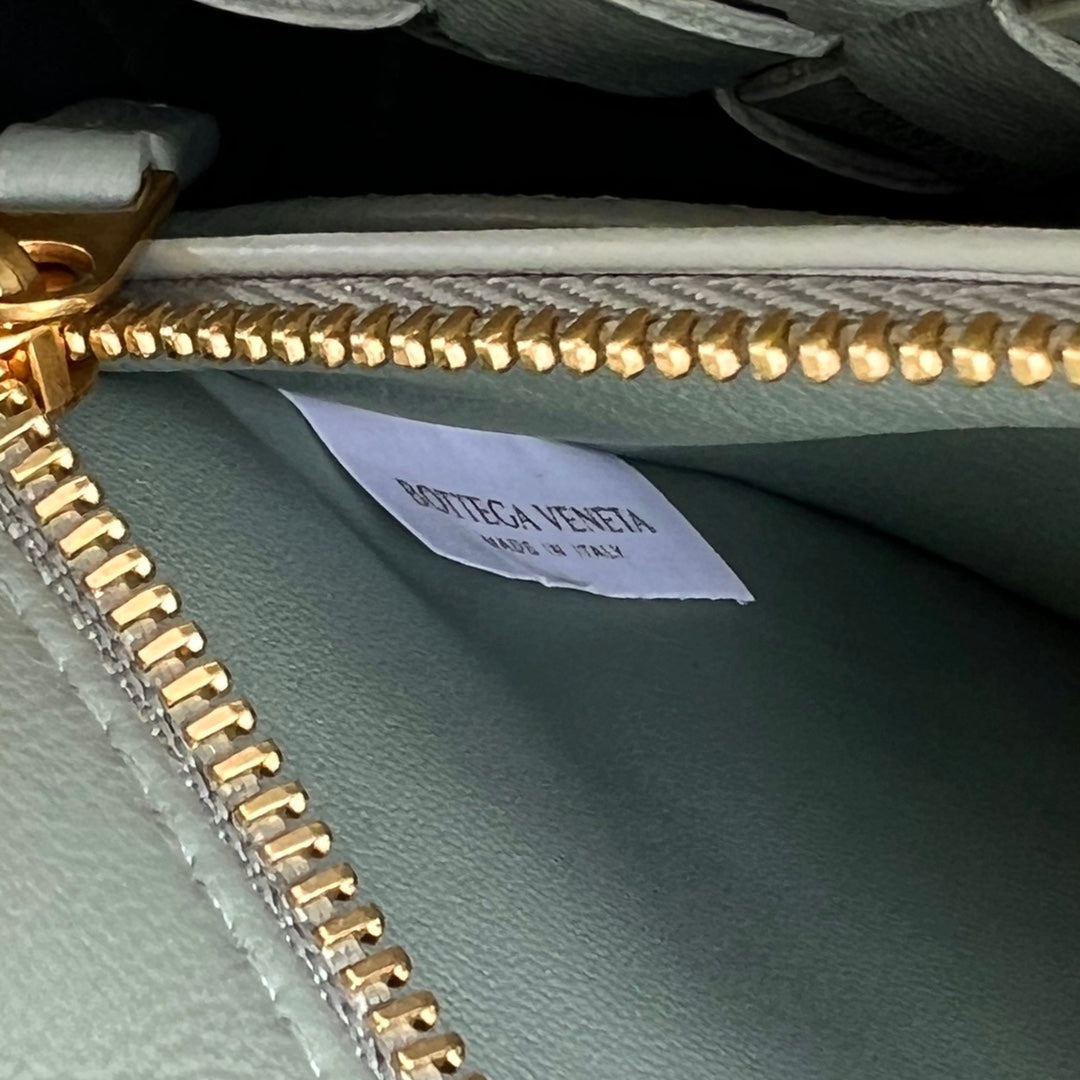 Bottega Veneta Small Andiamo 29 in Cedalon Green Lambskin Bag