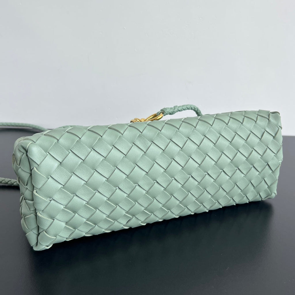 Bottega Veneta Small Andiamo 29 in Cedalon Green Lambskin Bag