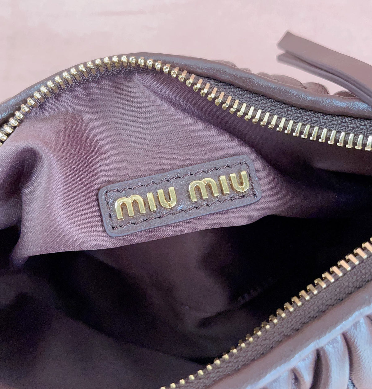 Wander Handbag 23 in Chestnut Brown Lambskin