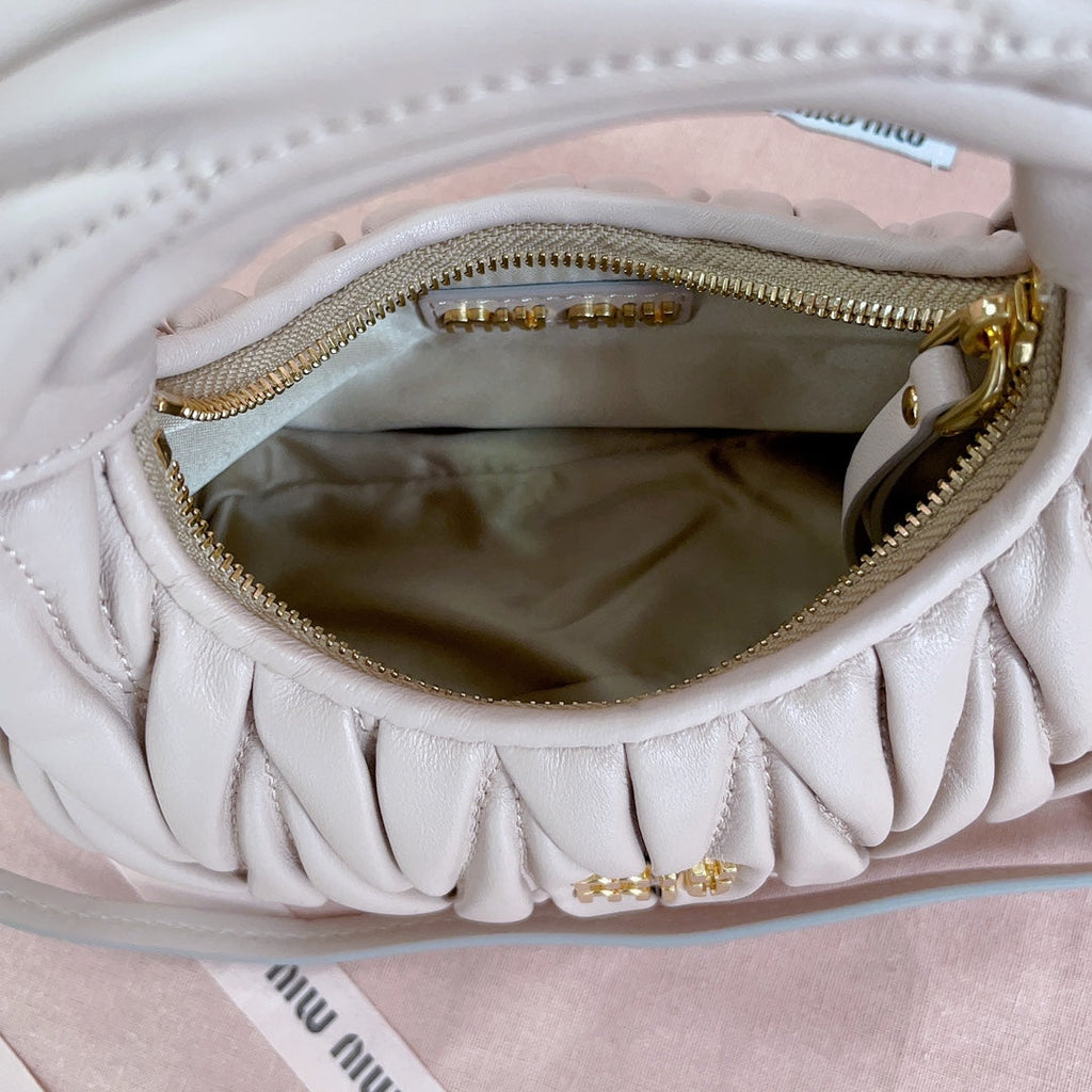 Wander Matelassé Nappa Mini Bag 18 in Nude Pink Lambskin
