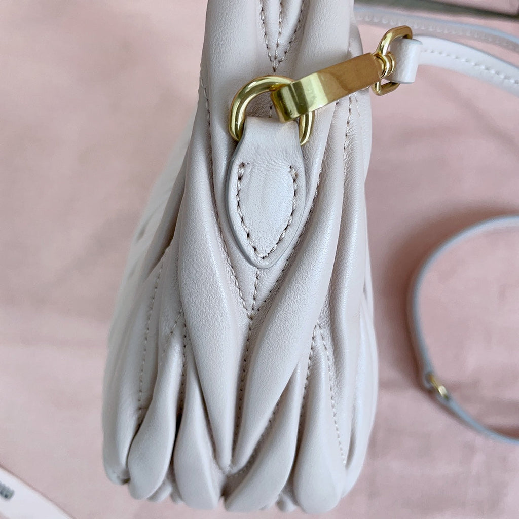 Wander Matelassé Nappa Mini Bag 18 in Nude Pink Lambskin