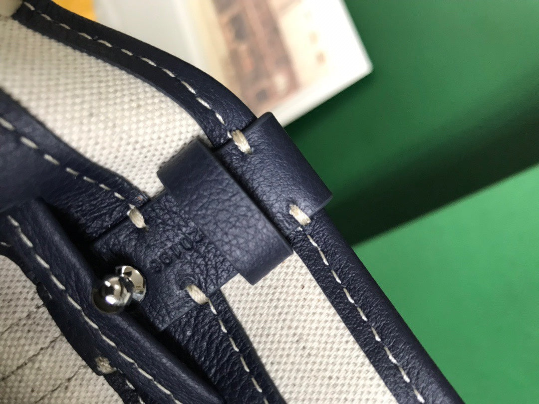 Goyard Petit Flot Bucket Bag 22 in Navy Blue Goyardine Canvas and Lambskin Trim