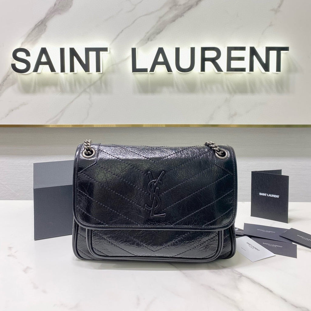 Saint Laurent Medium Niki 28 in Black Calfskin Chain Bag High-End