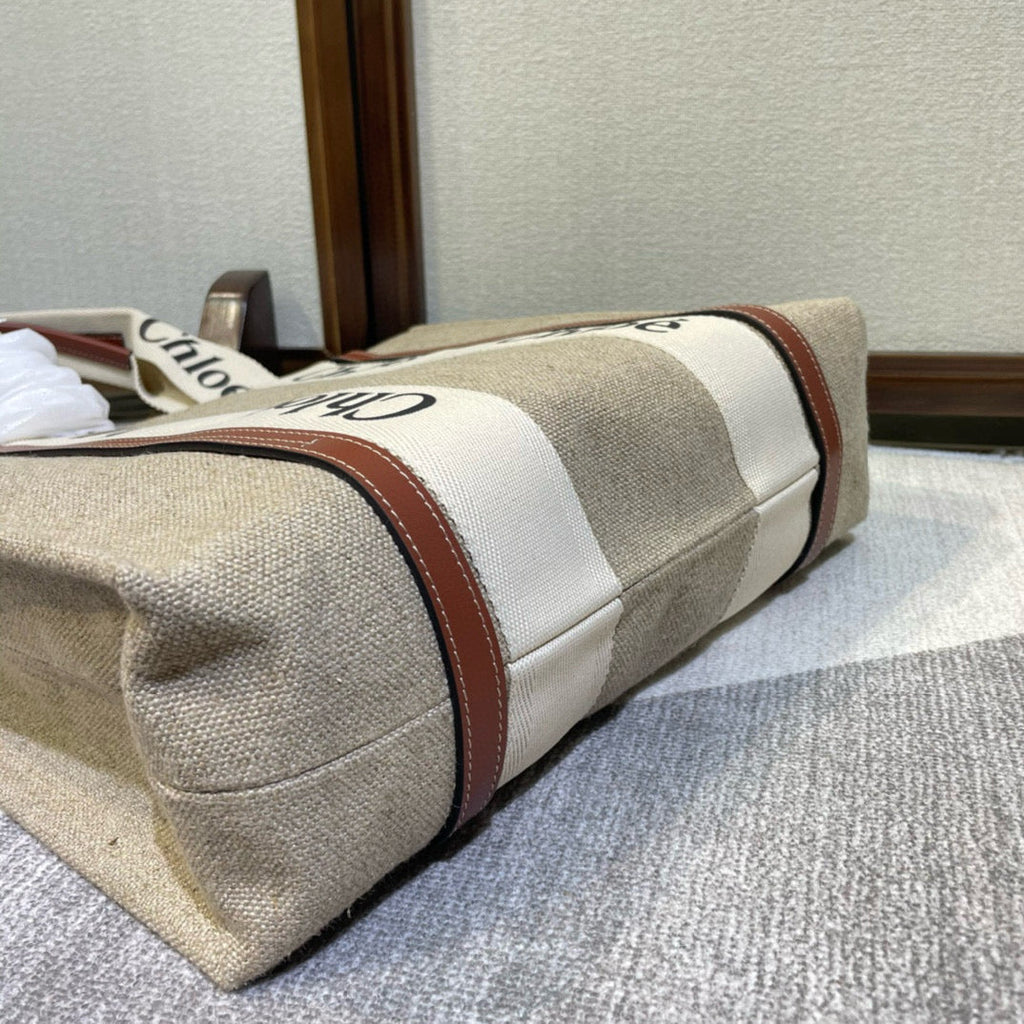 Loewe Woody 37 Bag in Canvas