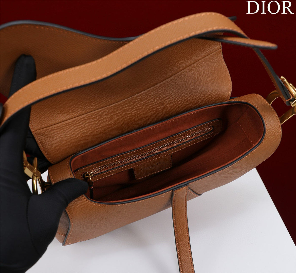 Saddle Bag 25 with Strap Gold Grained Calfskin Ghw