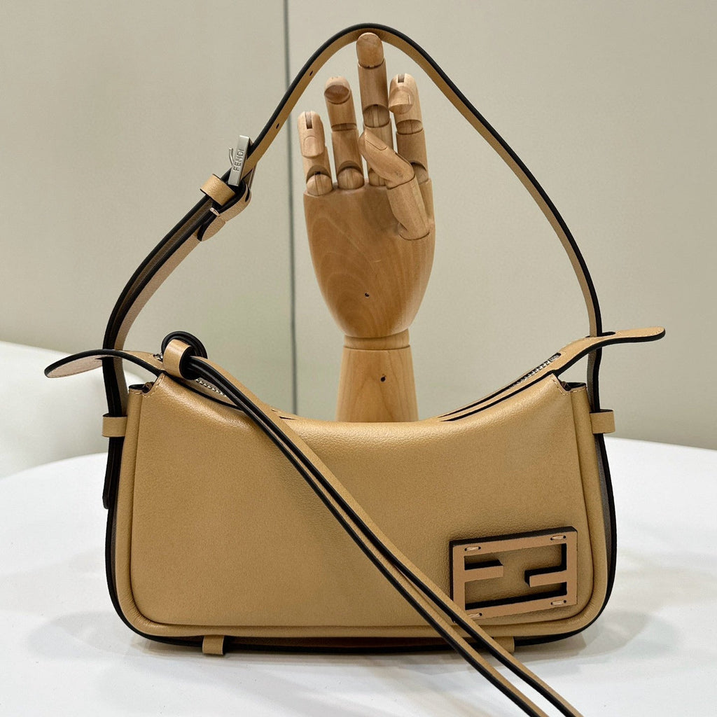 Fendi Simply Mini 22 in Light Brown Grained Calfskin Bag