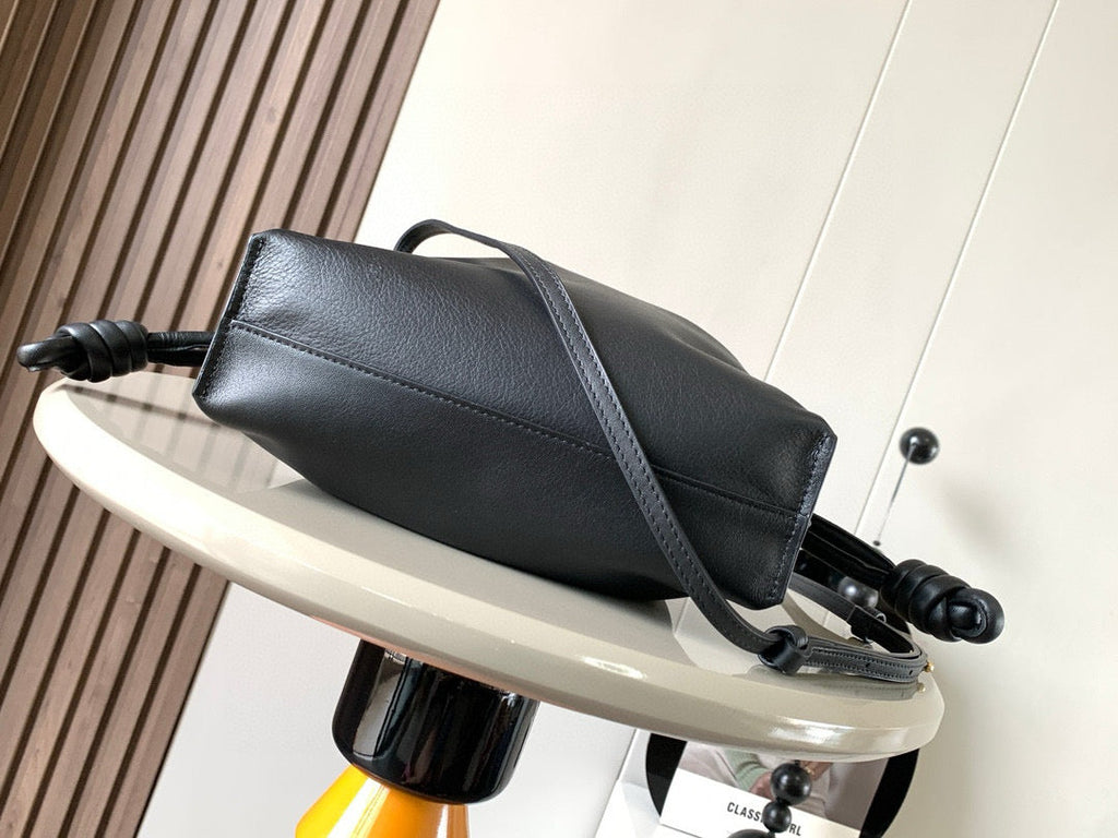 Loewe Medium 30 Flamenco Knot in Black Lambskin Bag