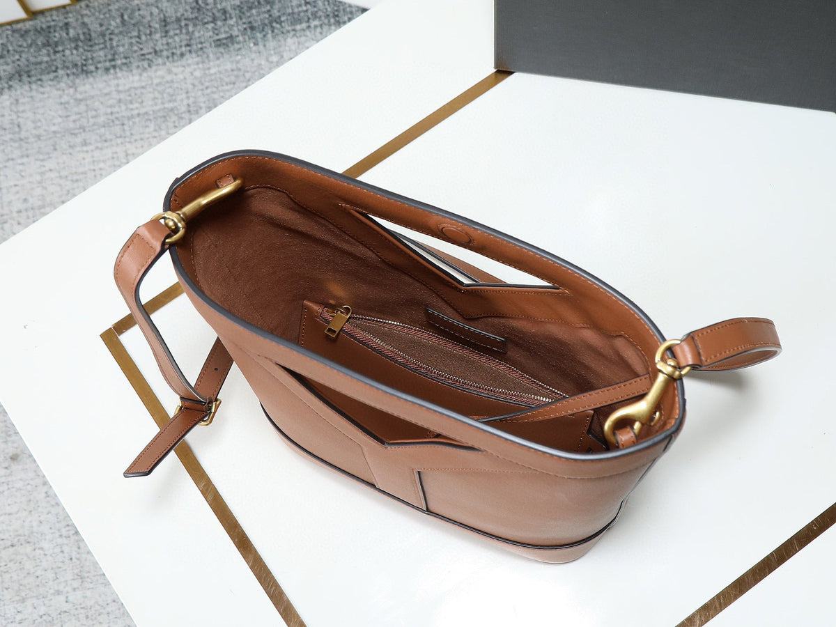 Saint Laurent Y Bucket Bag 30 in Brown Calfskin
