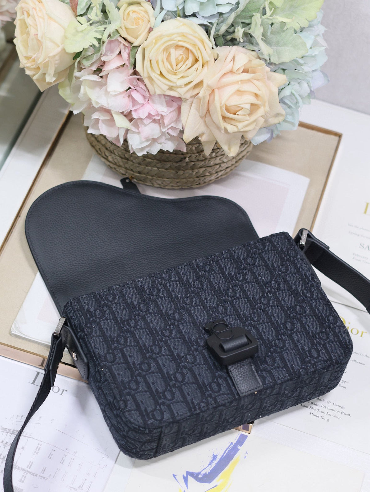 Dior Medium Saddle Messenger Bag in Black Oblique Jacquard and Black Grained Calfskin