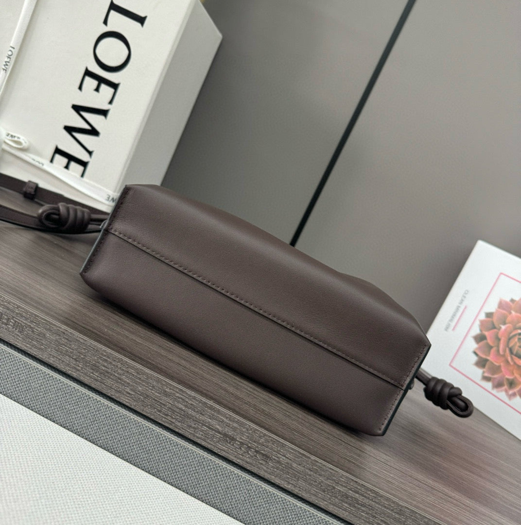 Loewe 23 Flamenco Purse Bucket in Chestnut Brown Calfskin