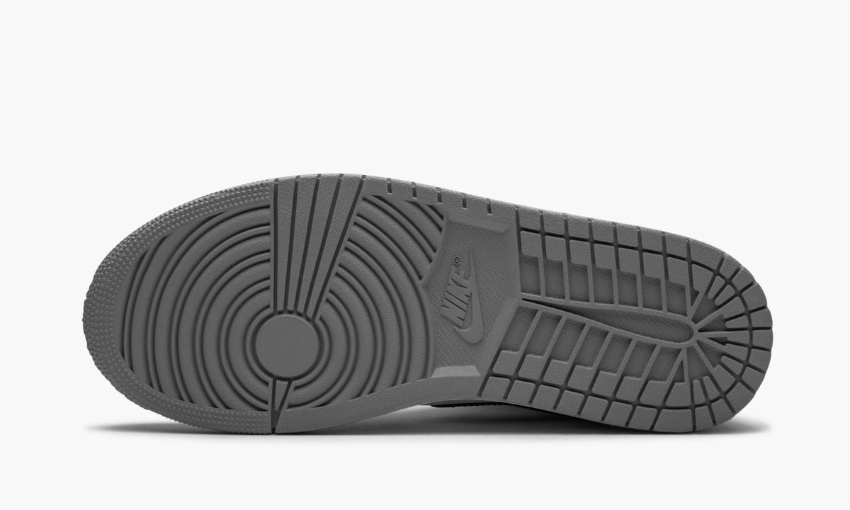 Air Jordan 1 Mid Light Smoke Grey Sneakers