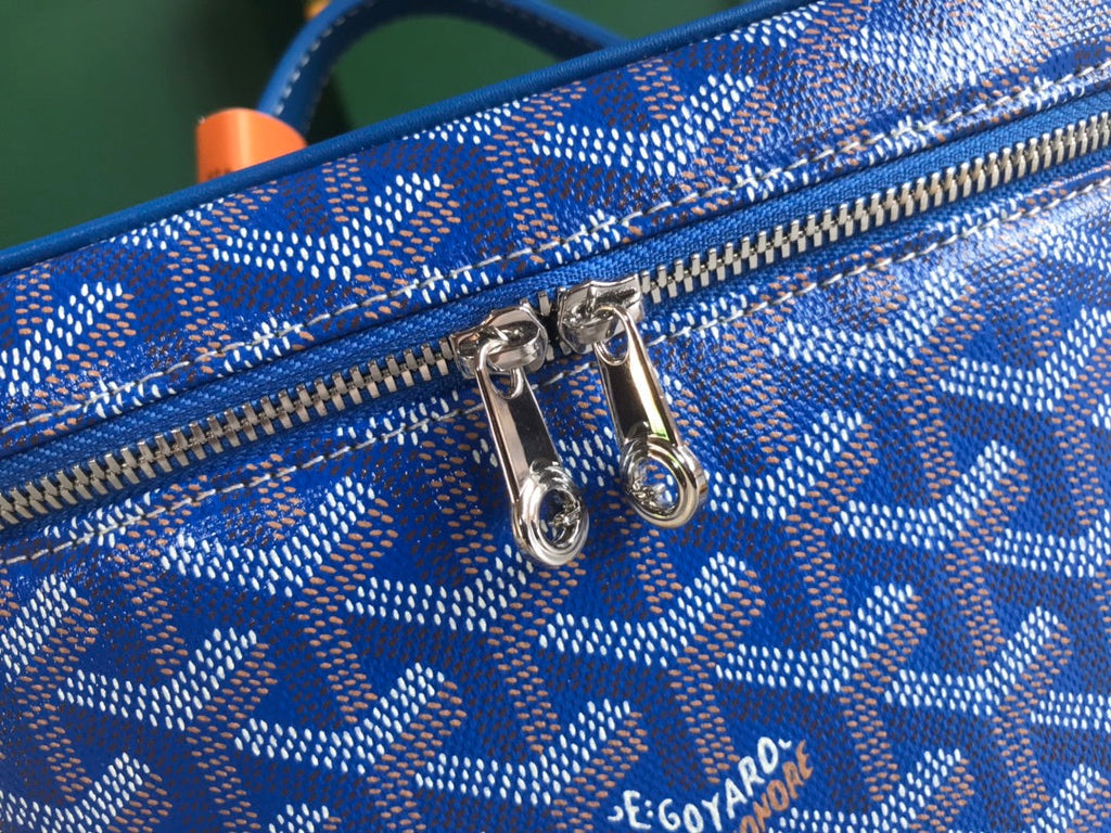 Goyard Muse Vanity Case 20 in Blue Goyardine Canvas