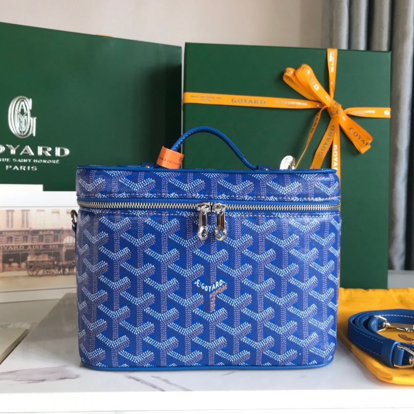 Goyard Muse Vanity Case 20 in Blue Goyardine Canvas