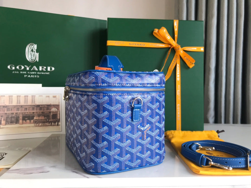 Goyard Muse Vanity Case 20 in Blue Goyardine Canvas