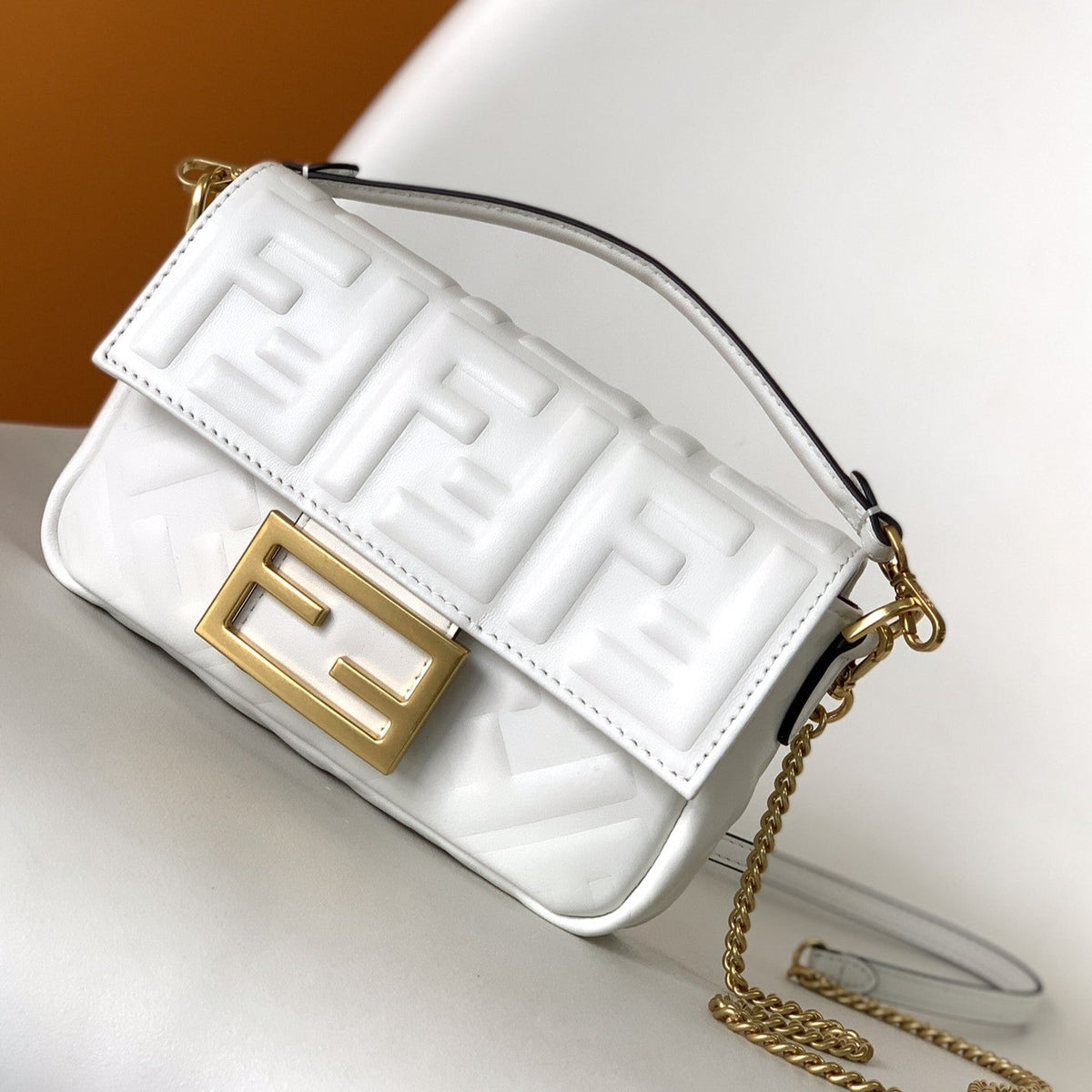 Mini Baguette Bag 20 with Ff Motif White Leather Ghw