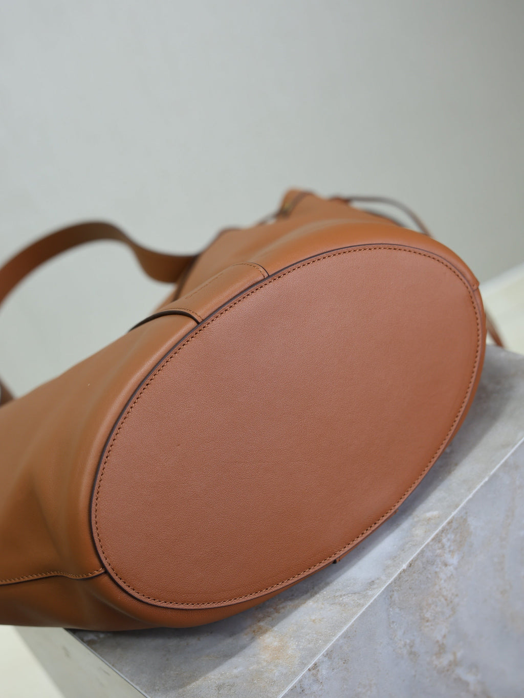 Saint Laurent 25S Y Large Hobo 50 in Caramel Calfskin Gold Hardwre