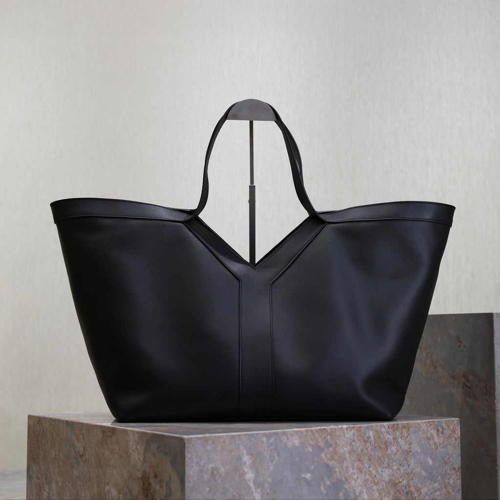 Saint Laurent 25S Y Tote 50 in Black Calfskin Gold Hardware