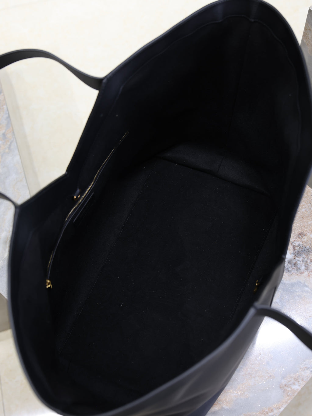 Saint Laurent 25S Y Tote 50 in Black Calfskin Gold Hardware
