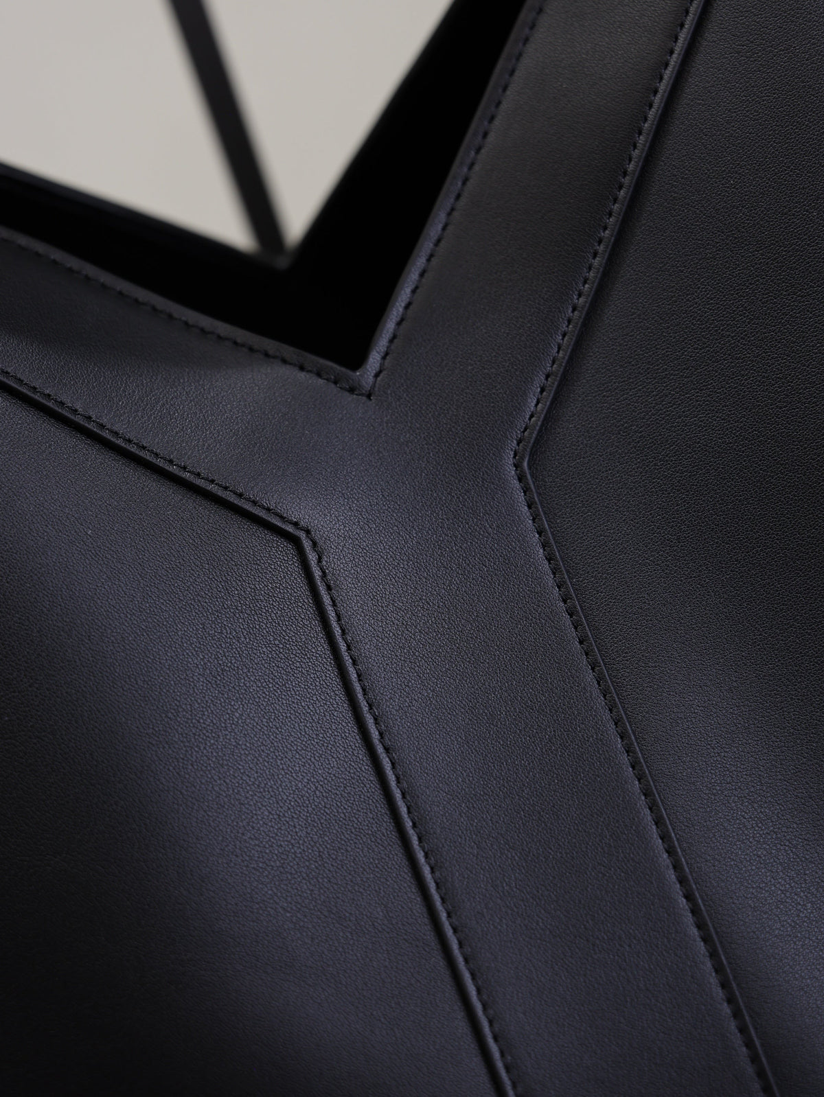 Saint Laurent 25S Y Tote 50 in Black Calfskin Gold Hardware