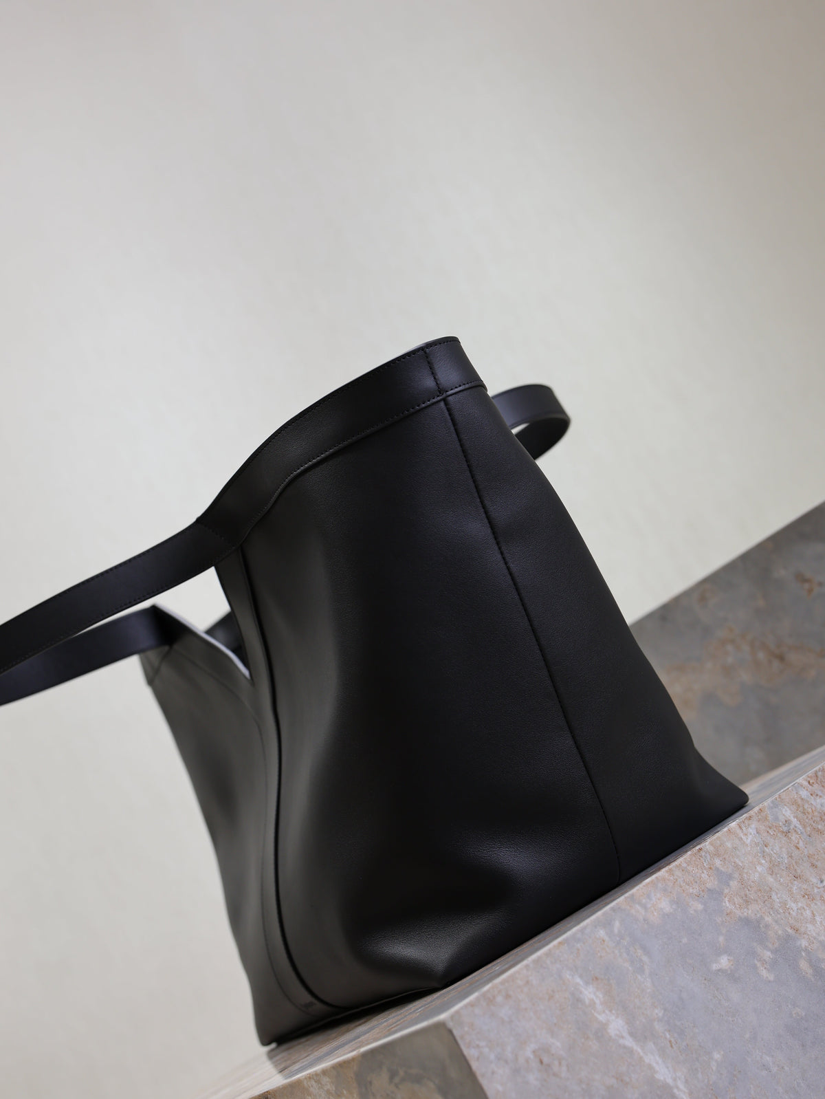 Saint Laurent 25S Y Tote 50 in Black Calfskin Gold Hardwre