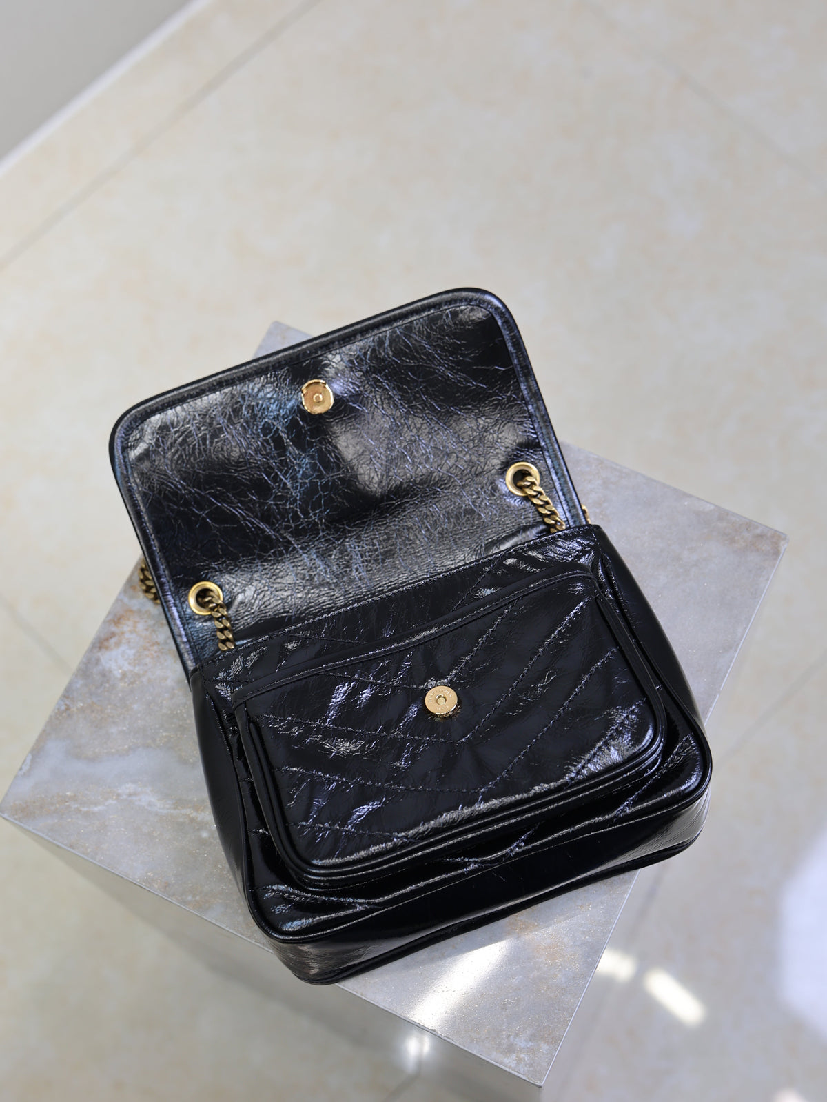 Saint Laurent 25S Niki Bag 22 in Black Glossy Calfskin Gold Hardwre