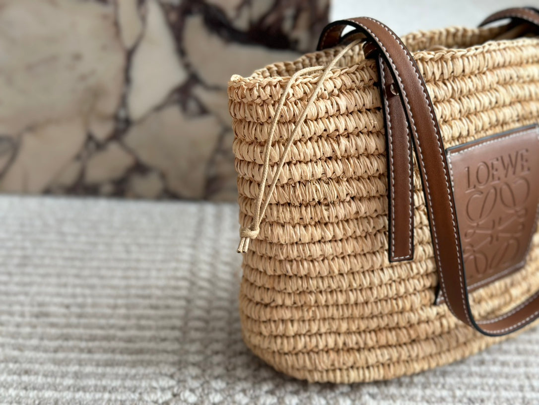 Loewe 27 Summer Woven Basket in Natural Raffia Bag