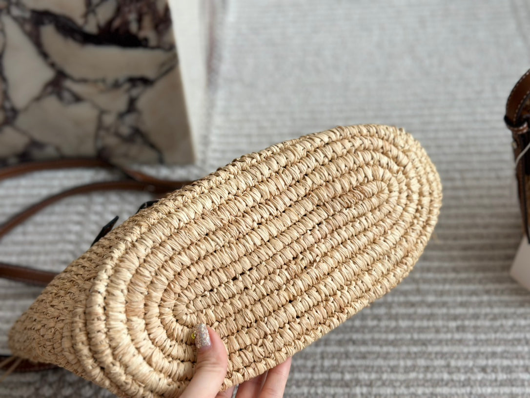 Loewe 27 Summer Woven Basket in Natural Raffia Bag