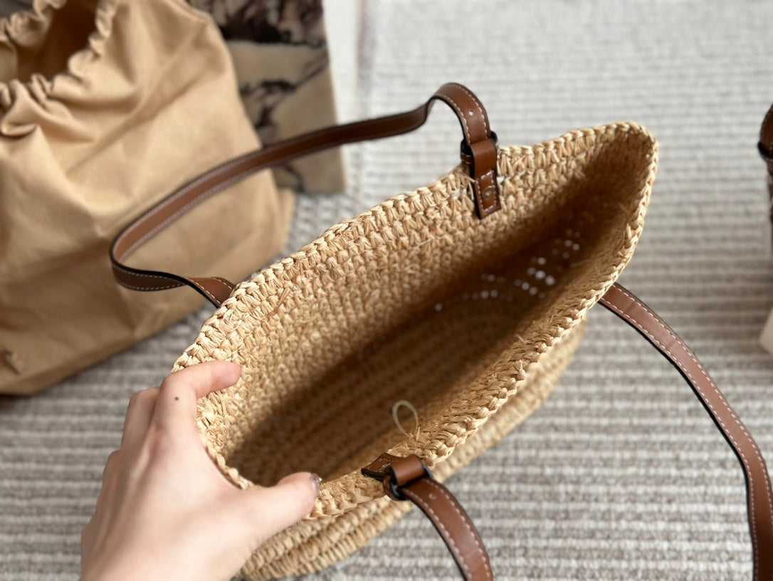 Loewe 27 Summer Woven Basket in Natural Raffia Bag
