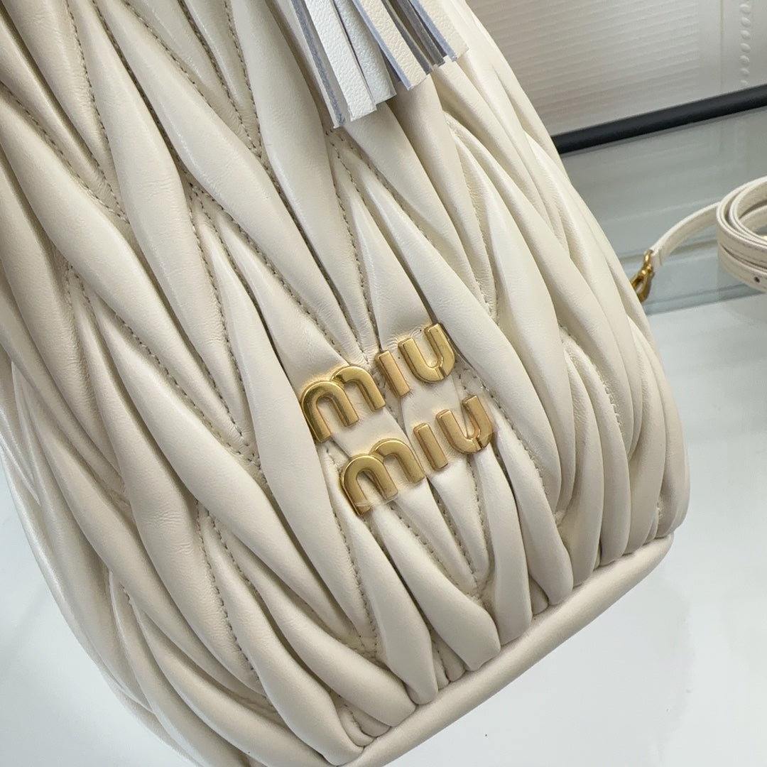 Matelassé Handbag 20 in White Lambskin