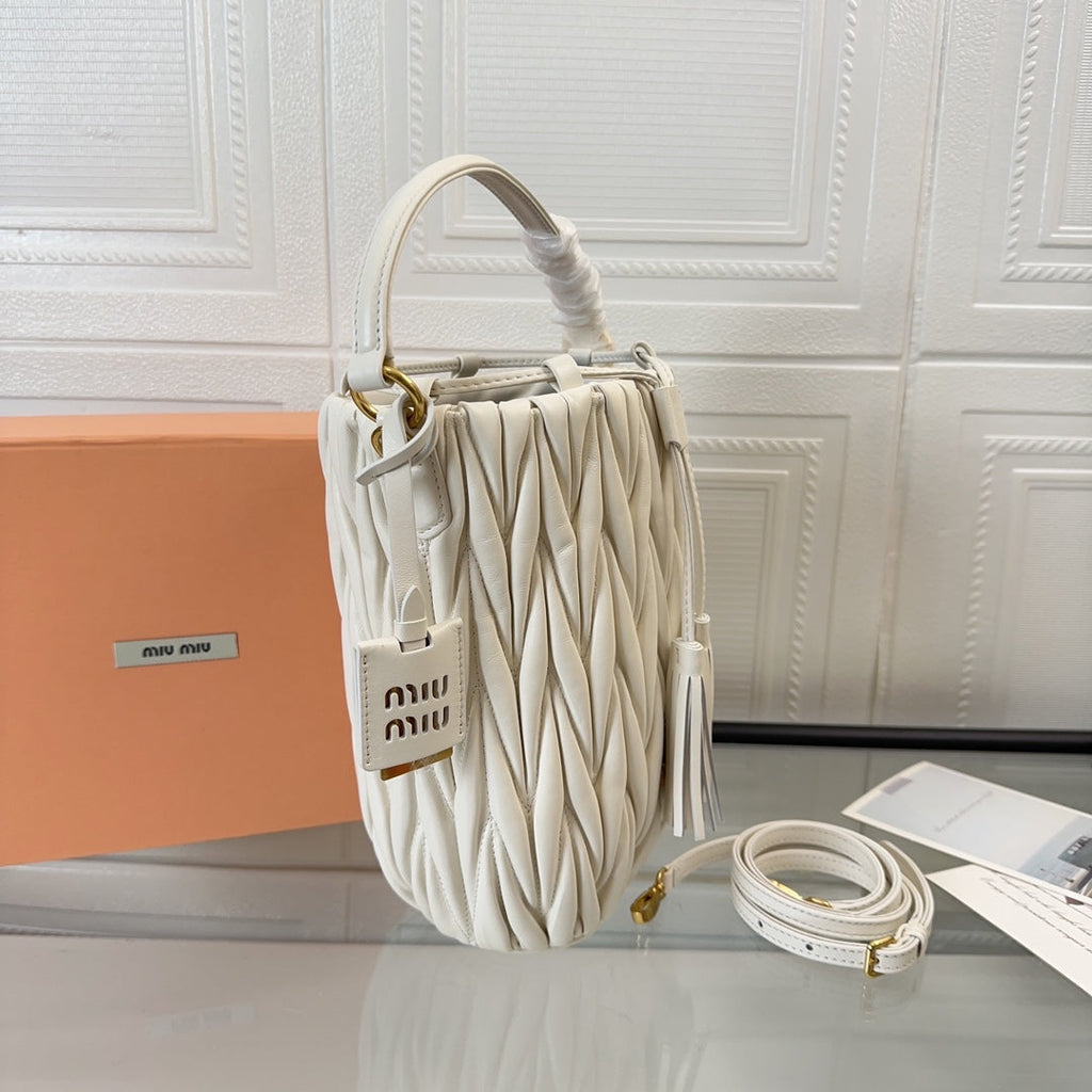 Matelassé Handbag 20 in White Lambskin