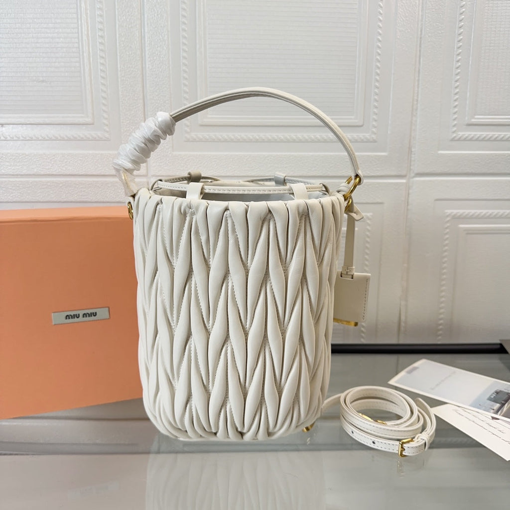 Matelassé Handbag 20 in White Lambskin