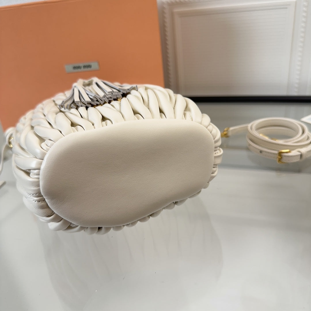 Matelassé Handbag 20 in White Lambskin