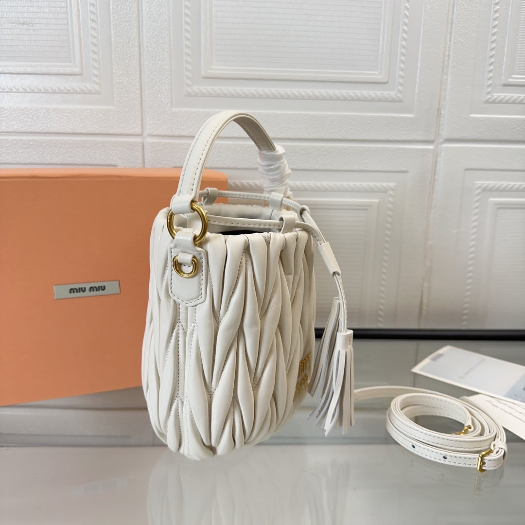 Matelassé Small Handbag 17 in White Lambskin