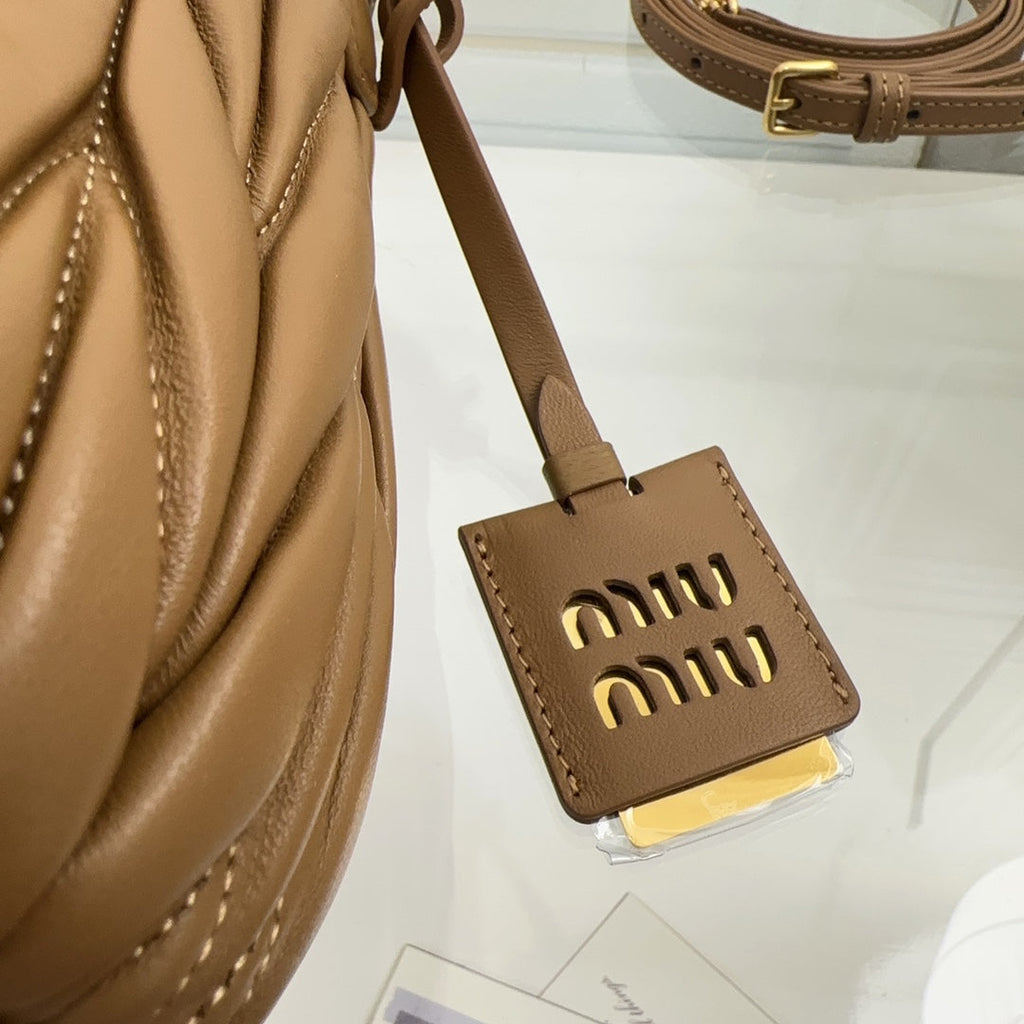 Matelassé Small Handbag 17 in Brown Lambskin