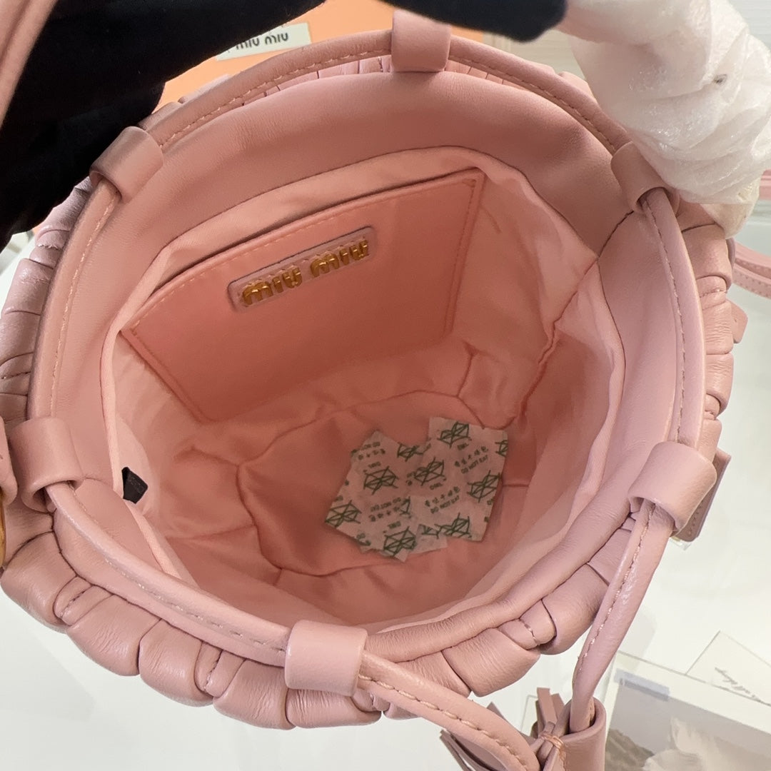 Matelassé Small Handbag 17 in Light Pink Lambskin
