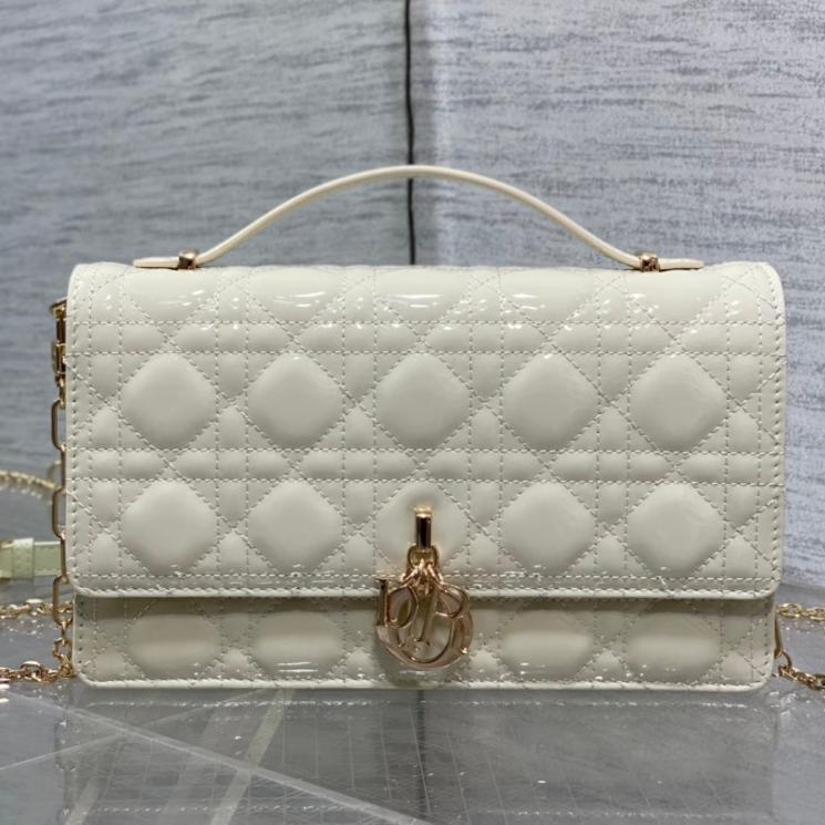 Dior Mini Bag 24 in White Cream Patent Cannage Calfskin