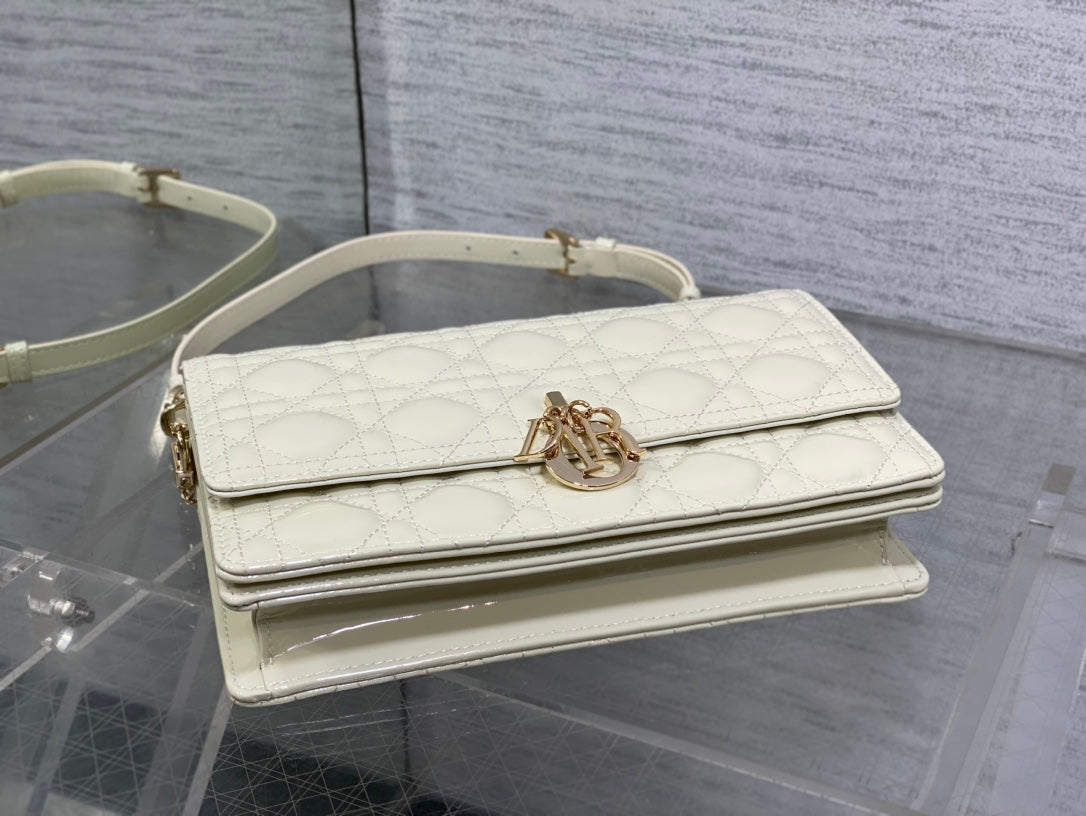 Dior Mini Bag 24 in White Cream Patent Cannage Calfskin
