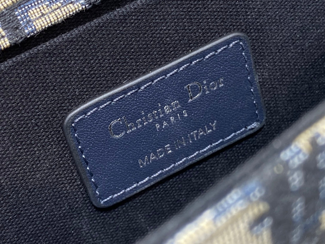 Dior Montaigne East-West 21 Bag with Chain in Navy Blue Lambskin and Monogram Jacquard