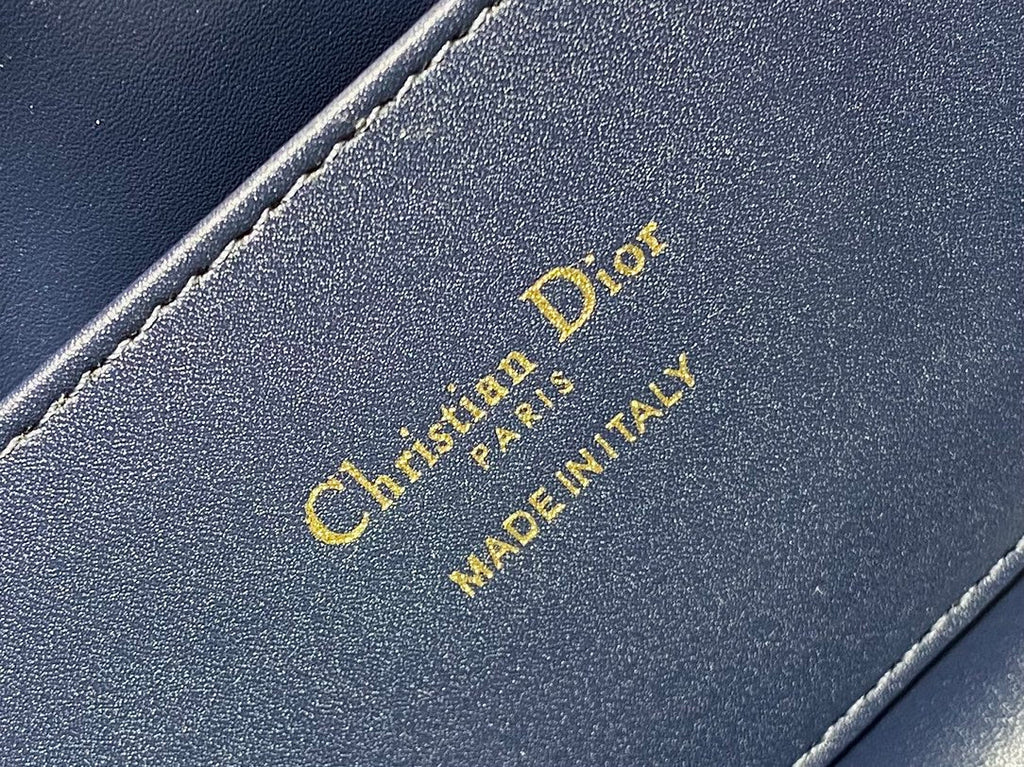 Dior Walk in Purse 36 Bag Blue Oblique Jacquard