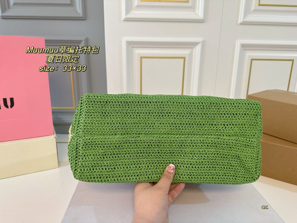 Tote 33 Bag in Multicolor Woven Straw
