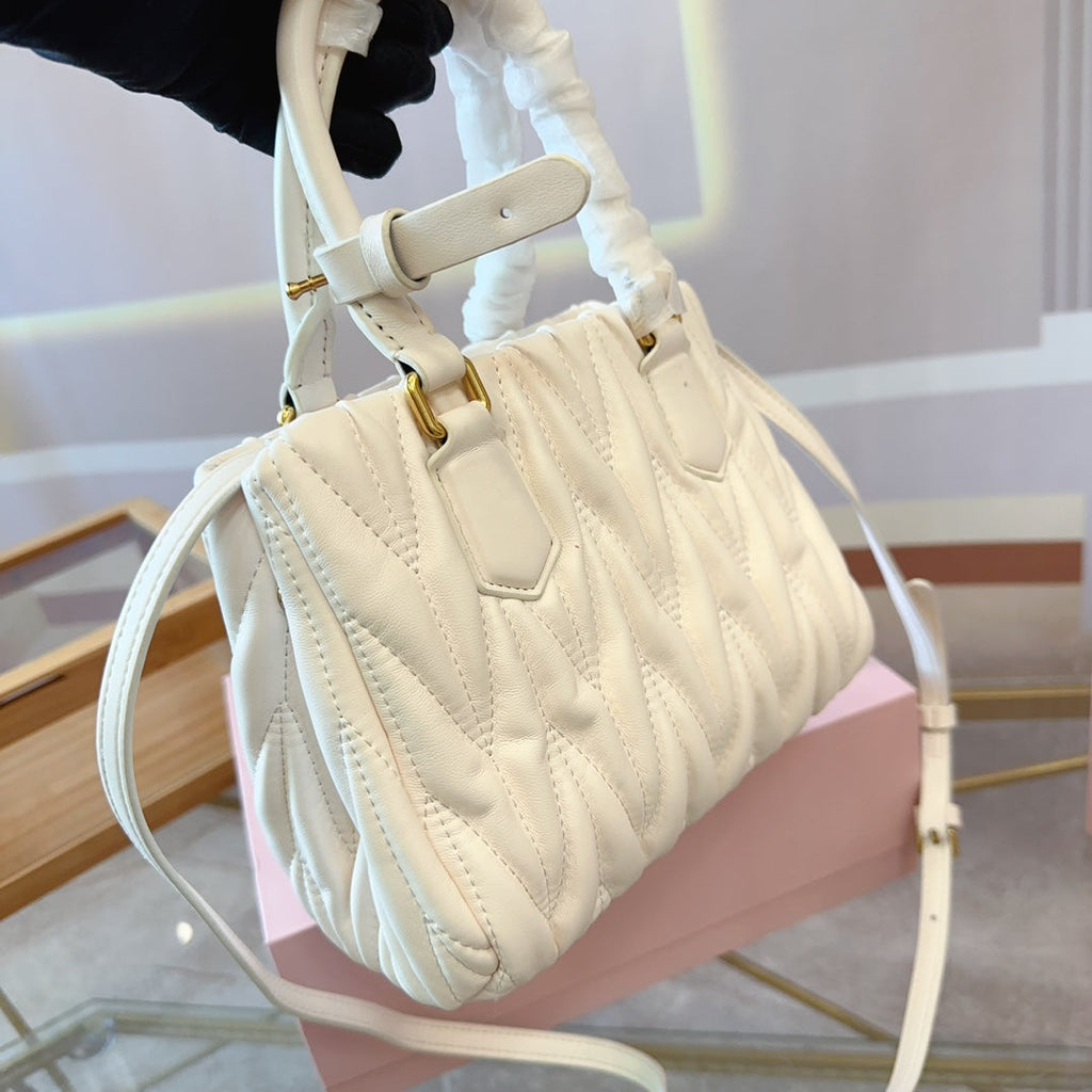 Tote 20 Bag in White Calfskin