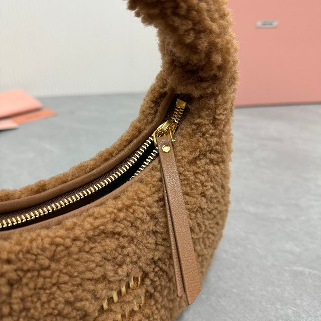 Wander Small Hobo Bag 20 in Brown Shearling