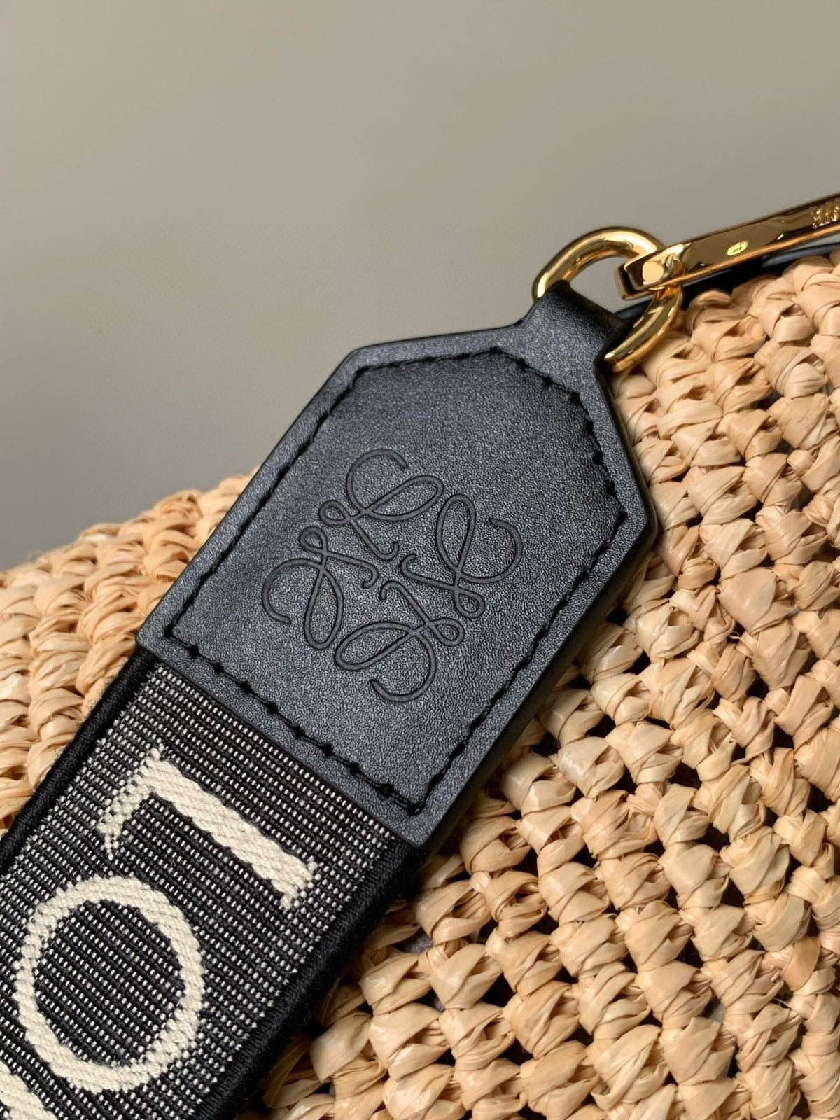 Loewe 30 Slit Bag in Colorful Raffia and Calfskin