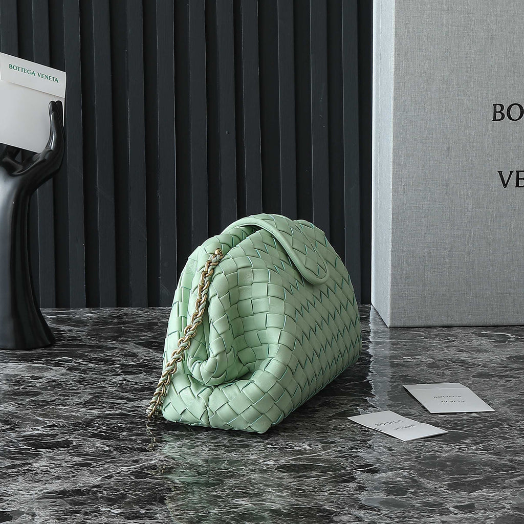 Bottega Veneta Teen Lauren 1980 with Chain 31.5 Light Green Leather Ghw Bag