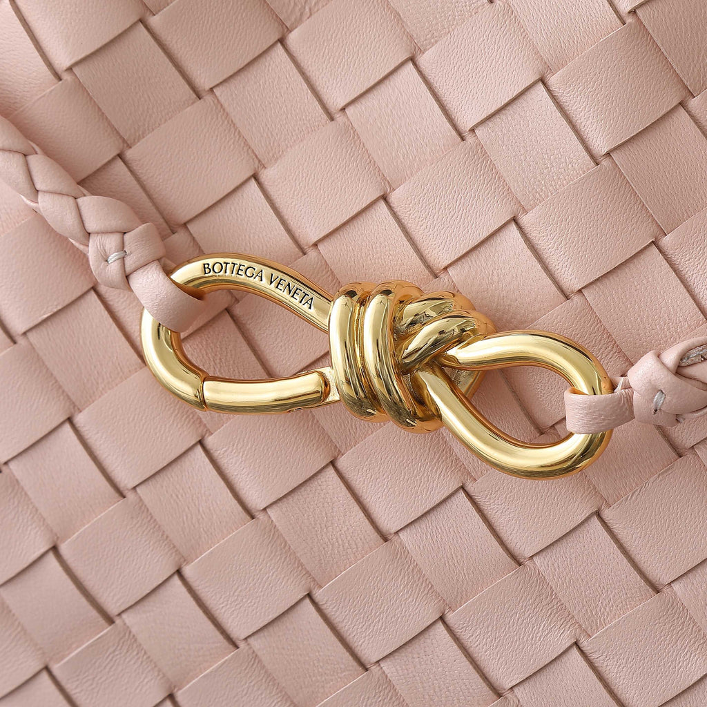 Bottega Veneta Medium Andiamo 32 in Light Pink Lambskin Bag
