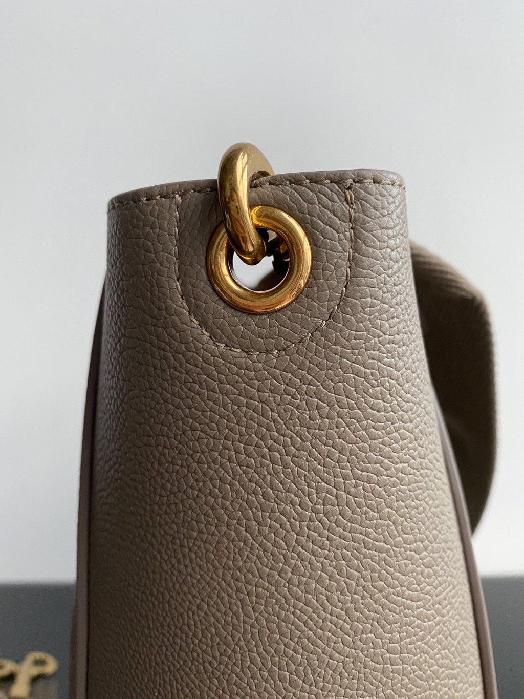 Celine Sangle Seau Bucket 24 Bag Peanut Brown Calfskin