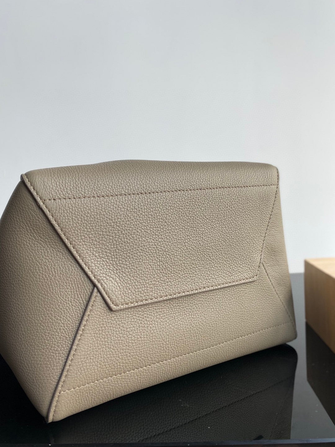 Celine Sangle Seau Bucket 33 Bag Peanut Brown Calfskin