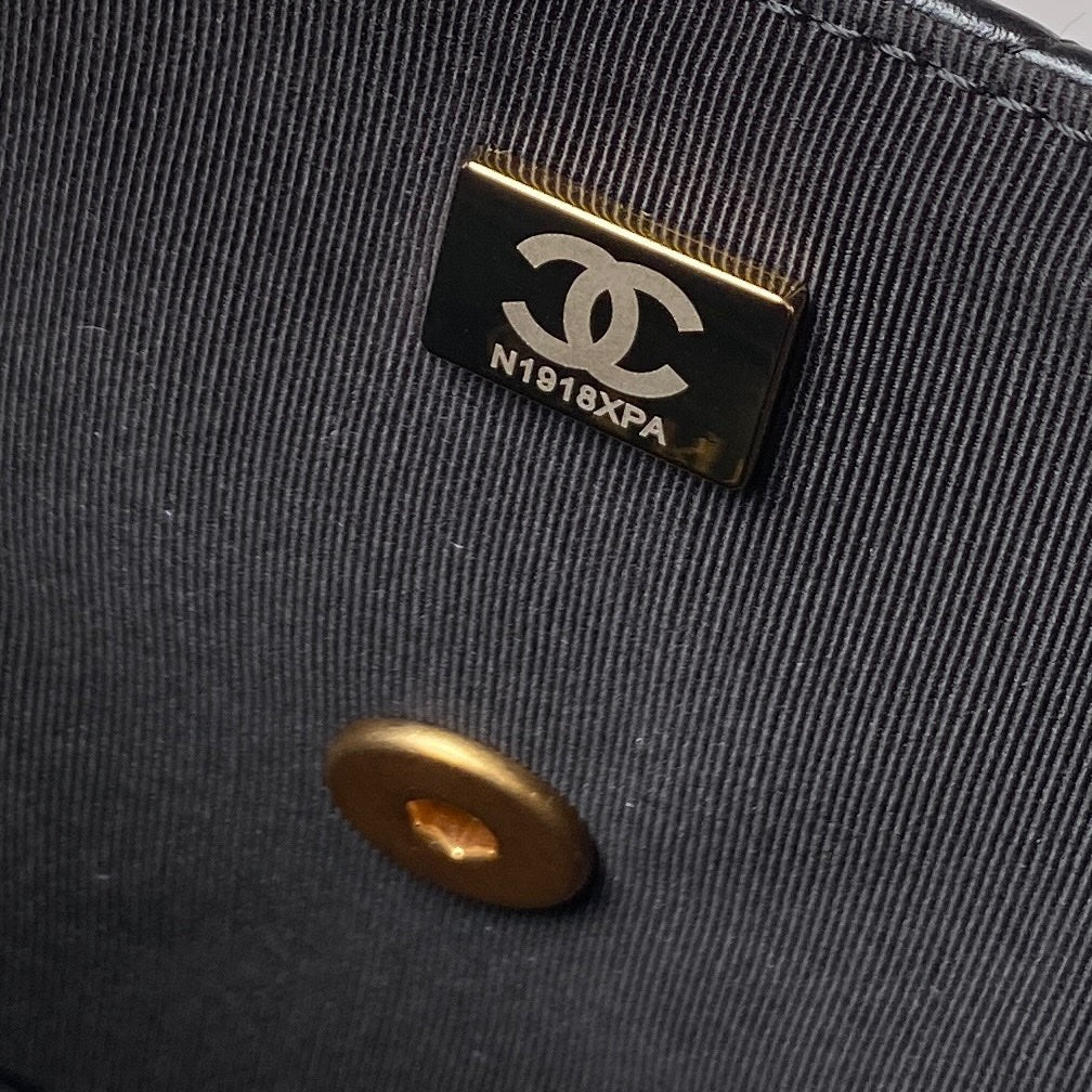 Chanel Small Flap Bag 20 in Black Lambskin Gold Hardware